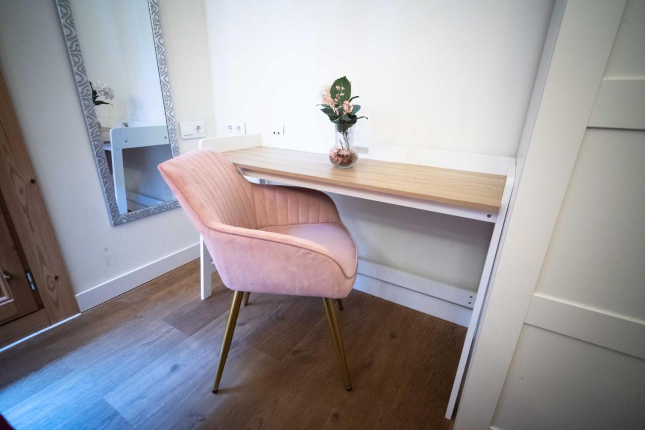 Born Rooms - St Caterina Barcelona Eksteriør billede